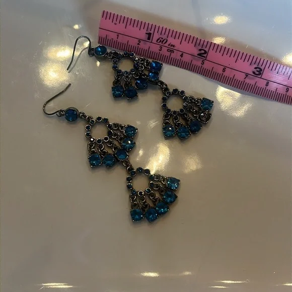 Elegant Blue Crystal Chandelier Earrings - Picture 5 of 7
